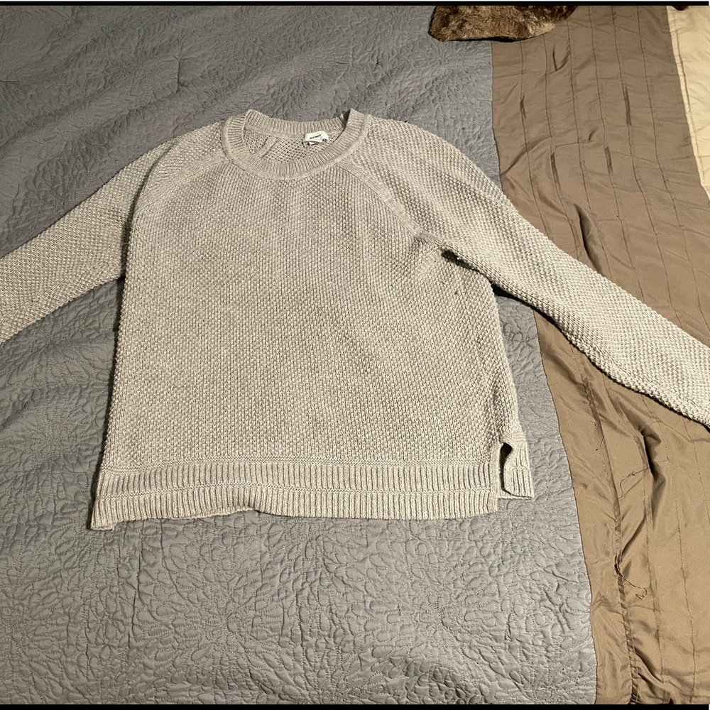 OLD NAVY size XL gray sweater